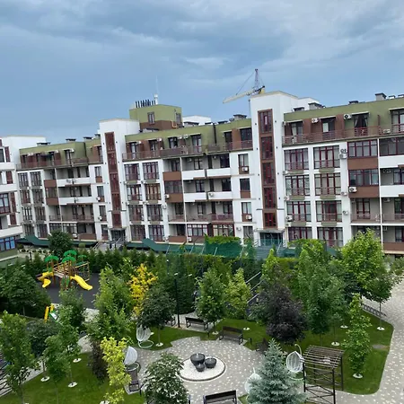 дві зупинки до моря бочарова 60 아파트 오데사